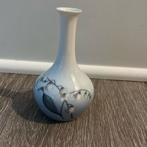 Bing & Grondahl “Lily of the Valley” vase